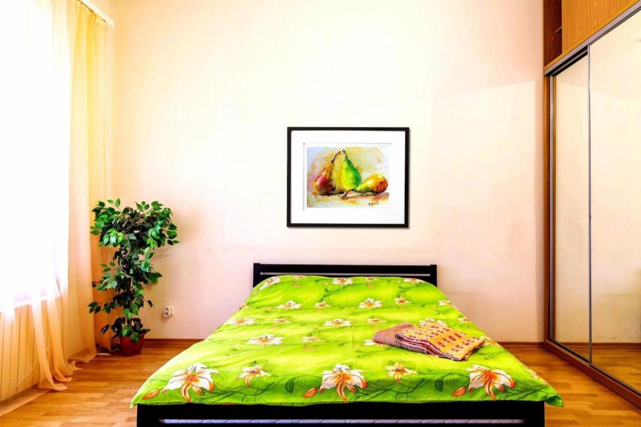 Large Apartment In The Center Dnipro Extérieur photo